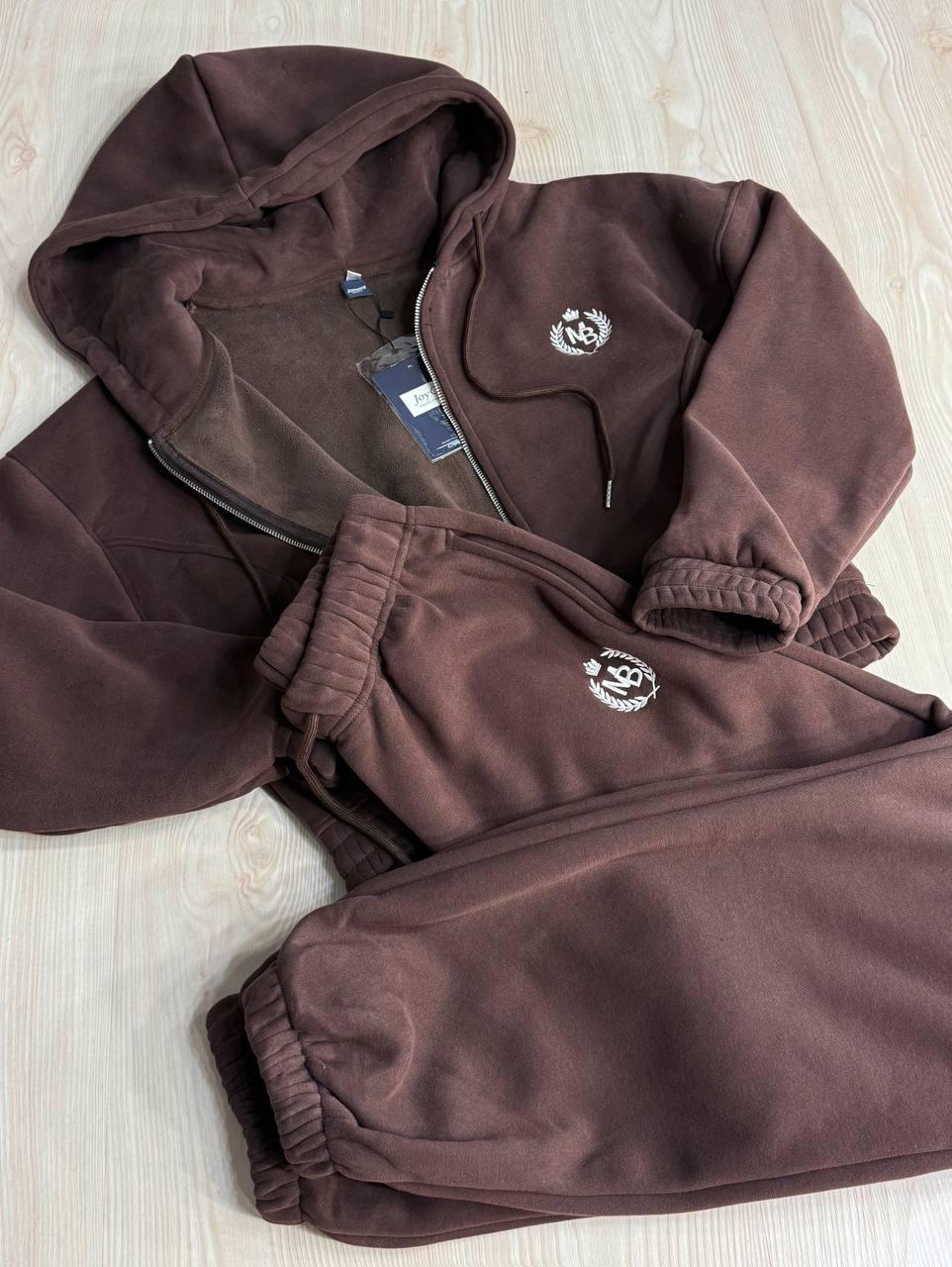 Костюм женский Joy One 80990 утепленный на флисе худи с брюками XL Коричневый (5958) - фото 2 Костюм женский Joy One 80990 утепленный на флисе худи с брюками XL Коричневый (5958) - фото 2