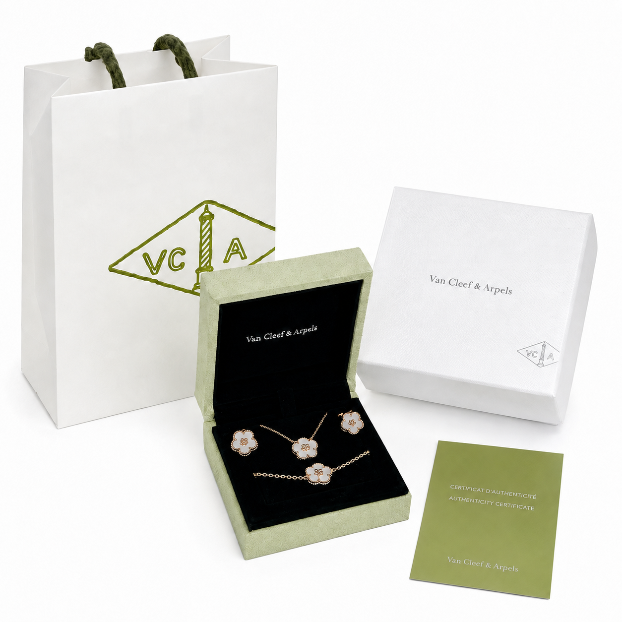 Набор украшений женских Van Cleef & Arpels с цепочкой/браслетом и серьгами