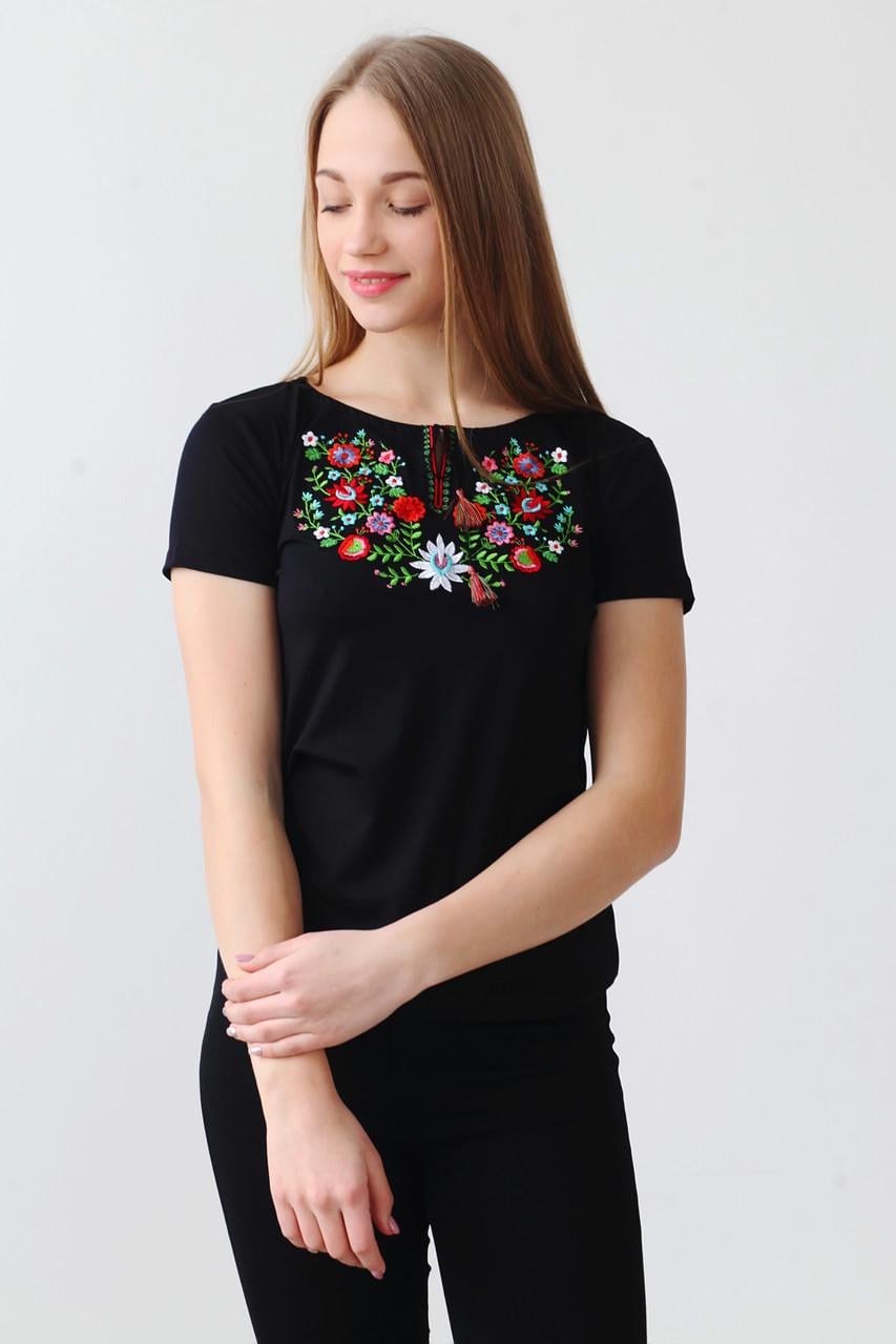 Женская футболка вышитая с цветками (А-22)