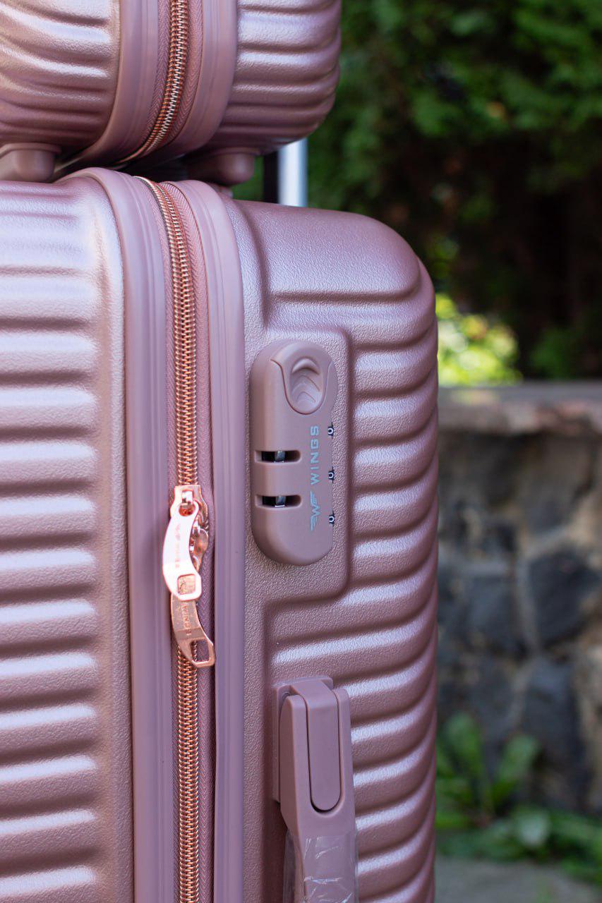 Чемодан пластиковый Wings WN-01 средний Розовое-золото (11880019) - фото 3 Чемодан пластиковый Wings WN-01 средний Розовое-золото (11880019) - фото 3