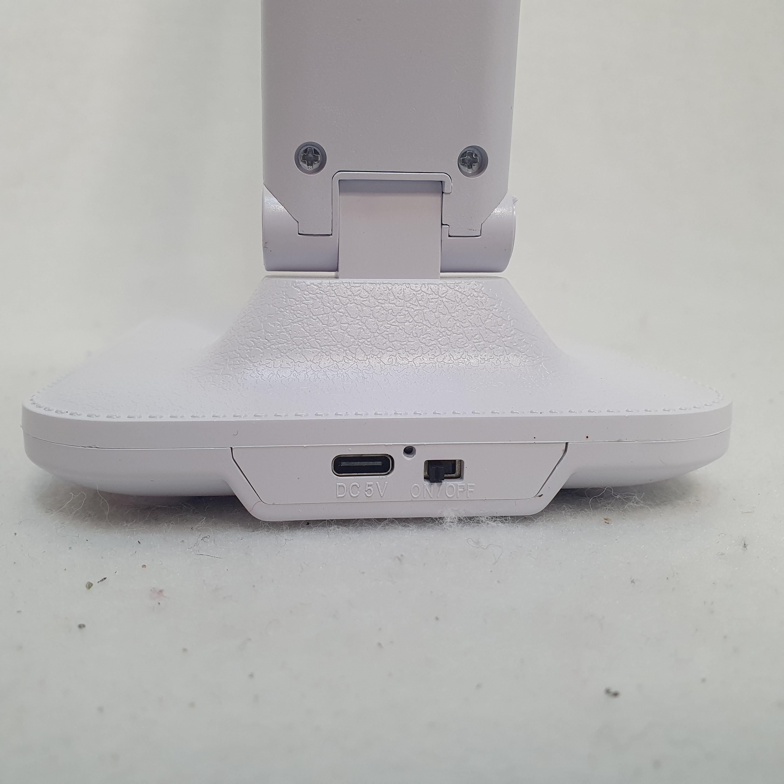 Настільна лампа LED від USB з дисплеєм Білий (LHA-014-White) - фото 9