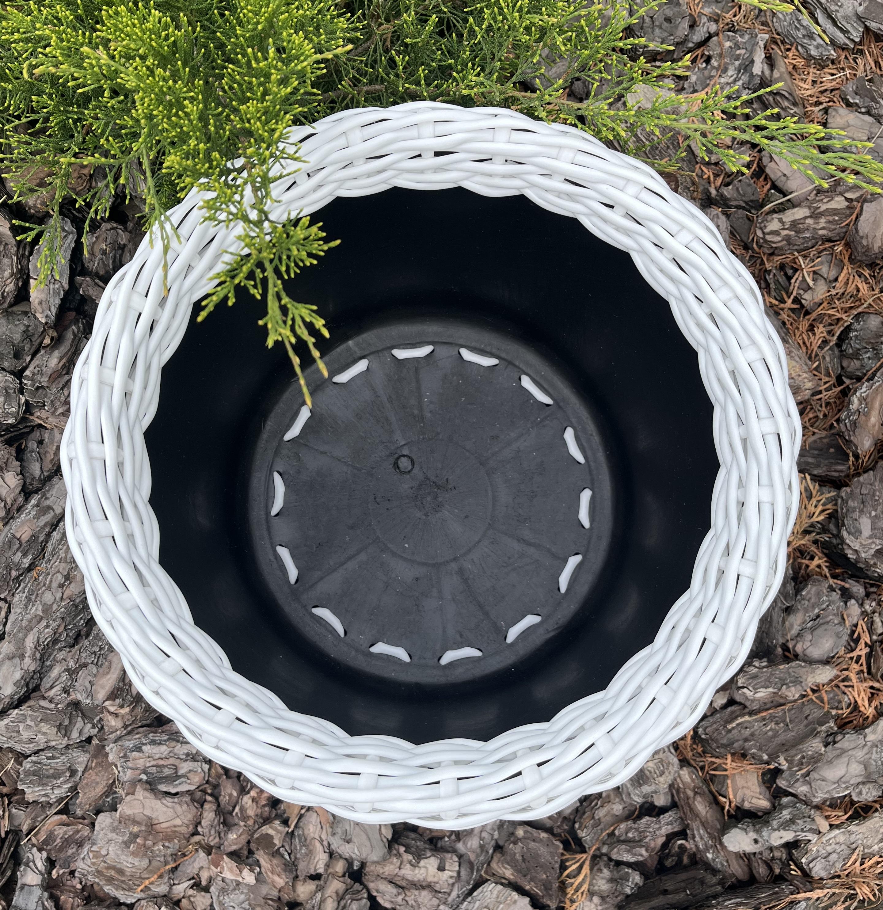 Кашпо для цветов из искусственного ротанга 16 л Белый (27922370) - фото 2 Кашпо для цветов из искусственного ротанга 16 л Белый (27922370) - фото 2