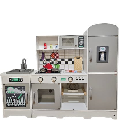 Кухня дерев'яна дитяча AVKO Альмерія звукові та світлові ефекти та аксесуари - фото 1 Кухня дерев'яна дитяча AVKO Альмерія звукові та світлові ефекти та аксесуари - фото 1