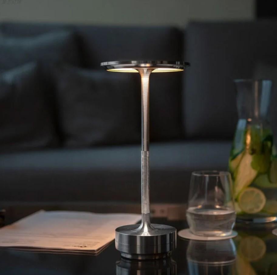 Настольная лампа Zilini 001 аккумуляторная Хром (23830878) - фото 3 Настольная лампа Zilini 001 аккумуляторная Хром (23830878) - фото 3