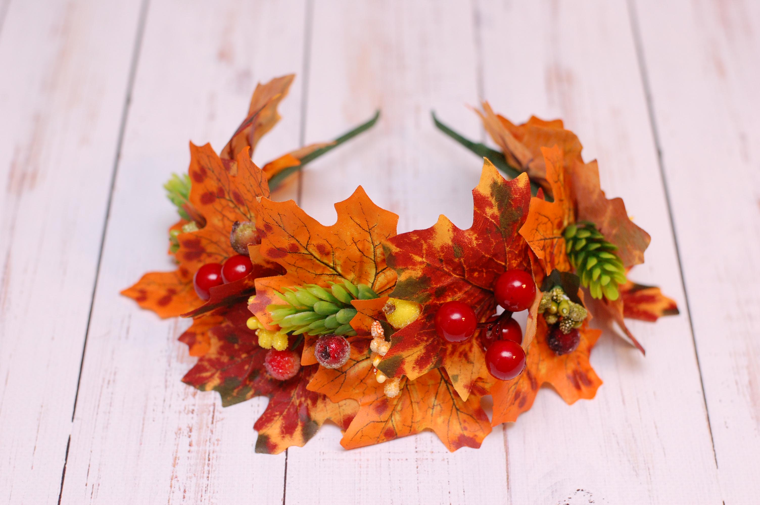 Обруч для волос осенний с листьями и тыквами (218 Об)