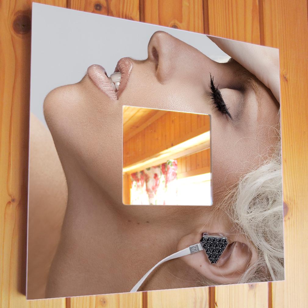 Зеркало декоративное Lady Gaga 260х260 мм (M00845)