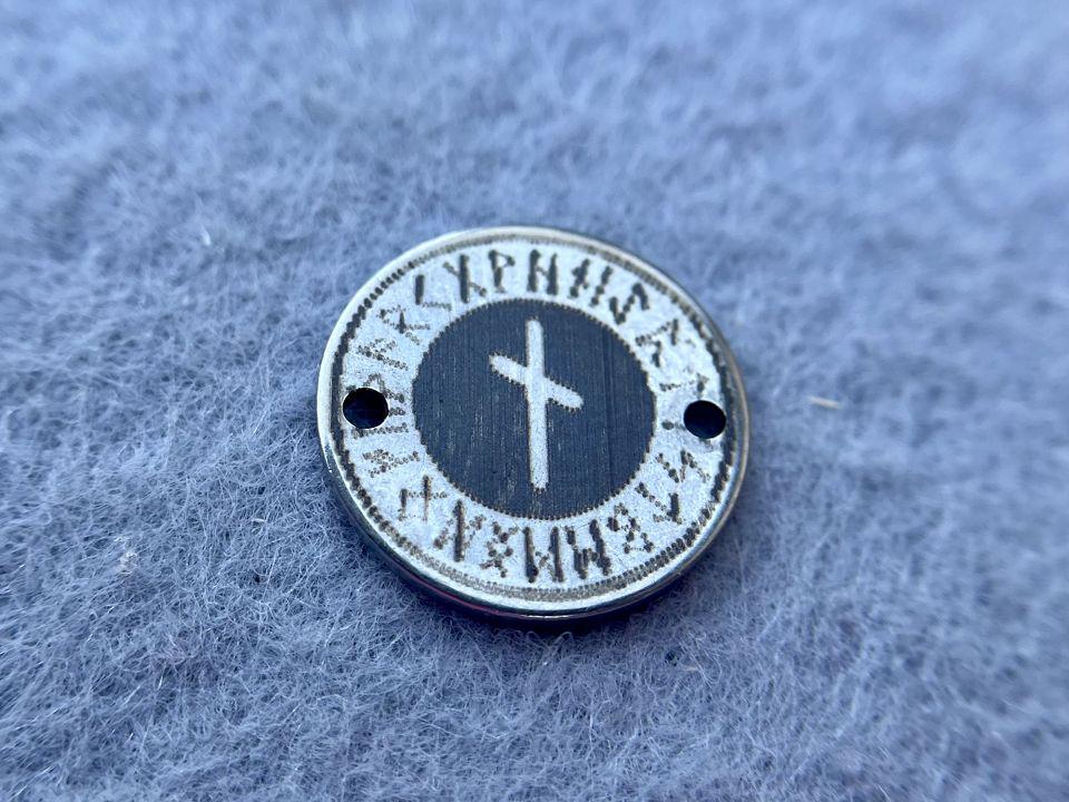 Коннектор из нержавеющей стали 12х12х1 мм