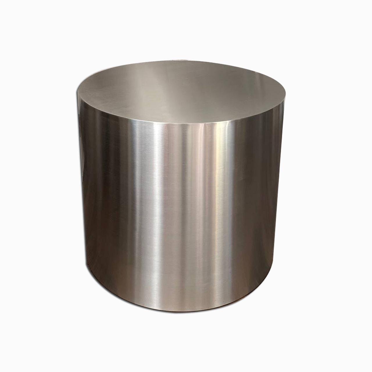 Столик в форме цилиндра из нержавеющей стали 45х40 см