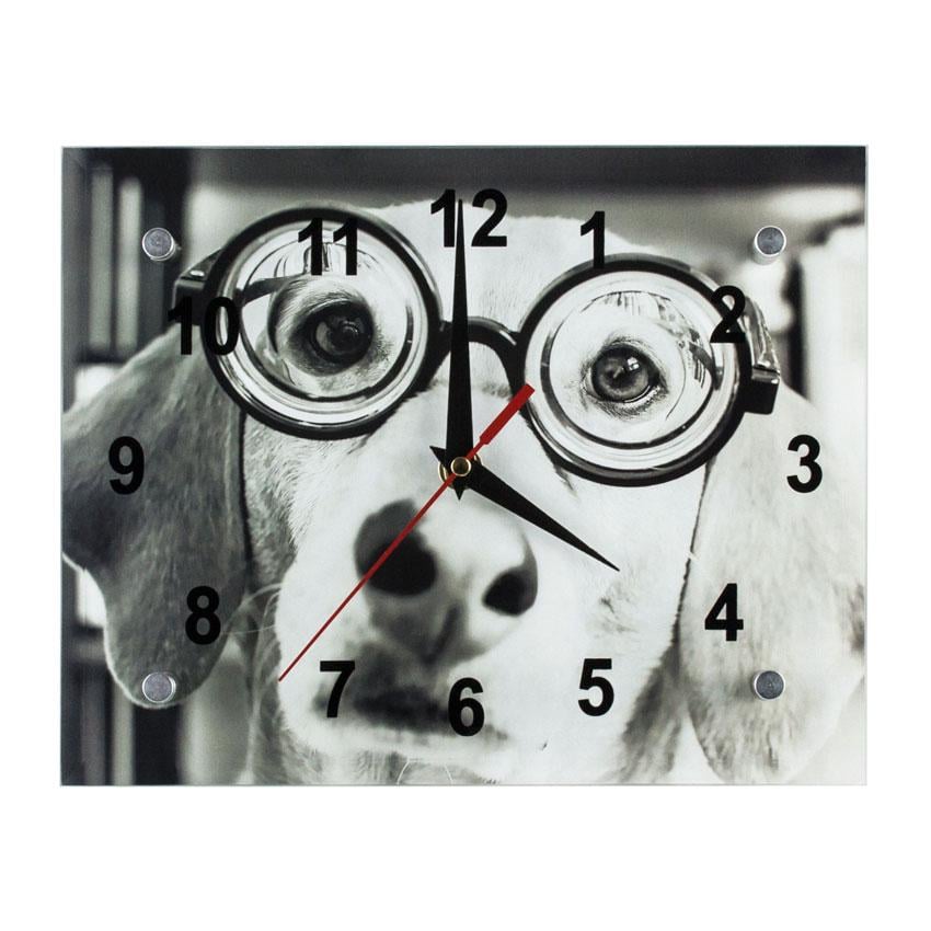 Часы настенные Умник 21х26х5 см (21878) Часы настенные Умник 21х26х5 см (21878)