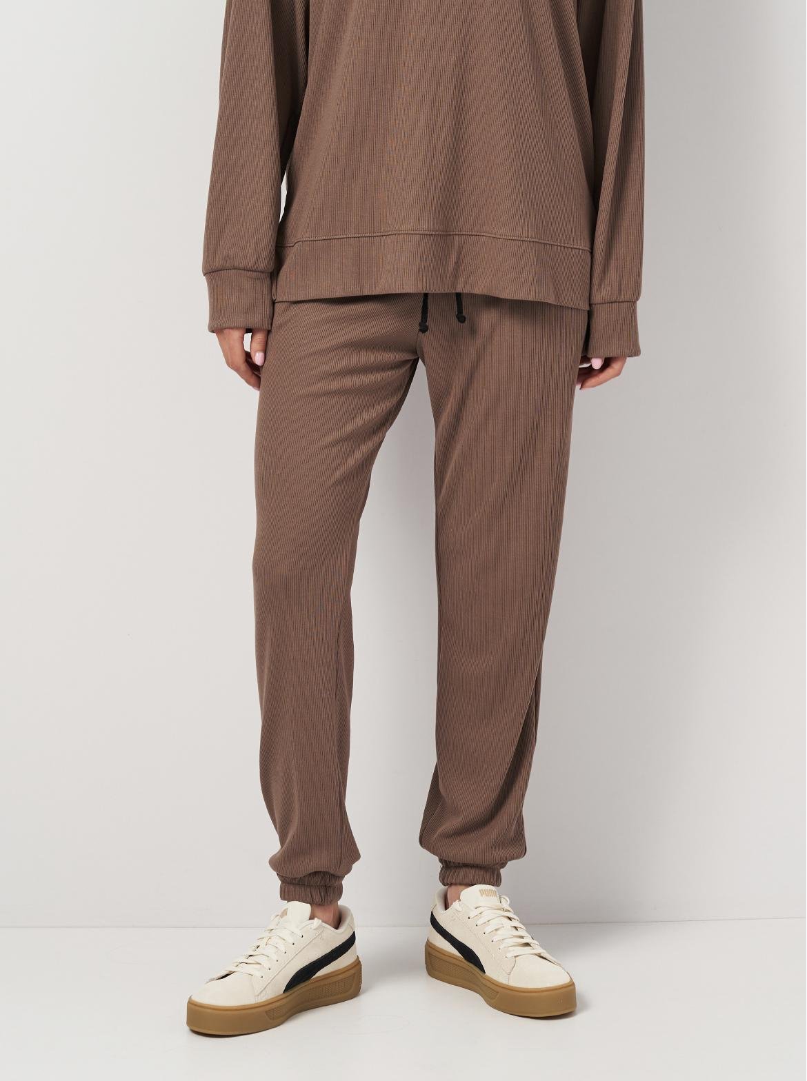 Костюм в рубчик женский Мари р. 50 Коричневый (2285640809) - фото 3 Костюм в рубчик женский Мари р. 50 Коричневый (2285640809) - фото 3