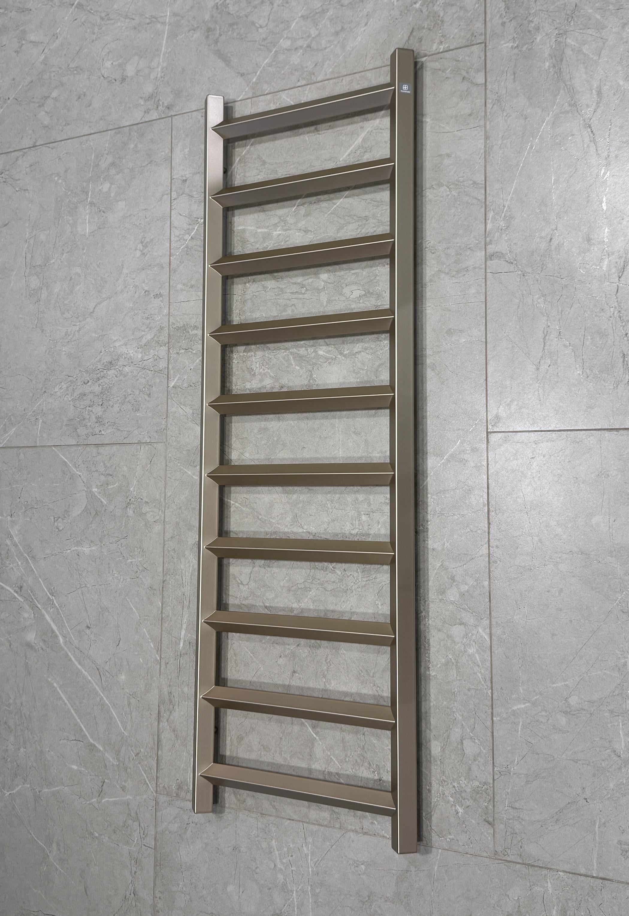 Полотенцесушитель водяной Terma Crystal 1200x400 мм Champagne (750)