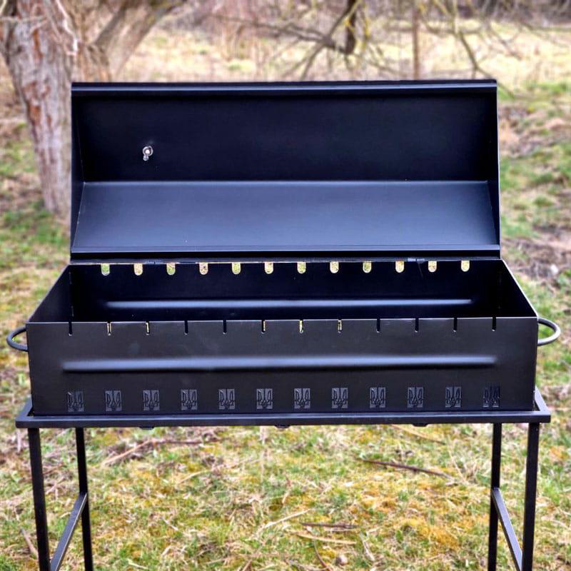 Мангал садовый на 10 шампуров с крышкой решеткой-гриль и термометром окрашен огнеупорной краской 4 мм