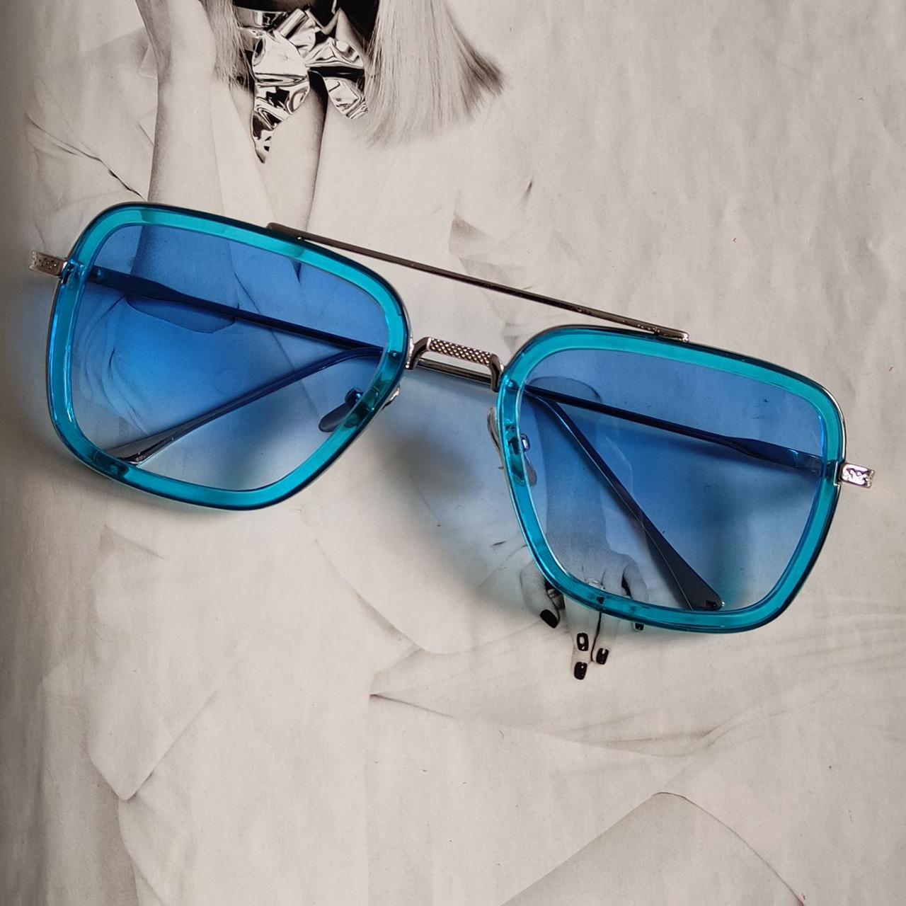 Солнцезащитные очки Тони Старка Голубой с бирюзовым