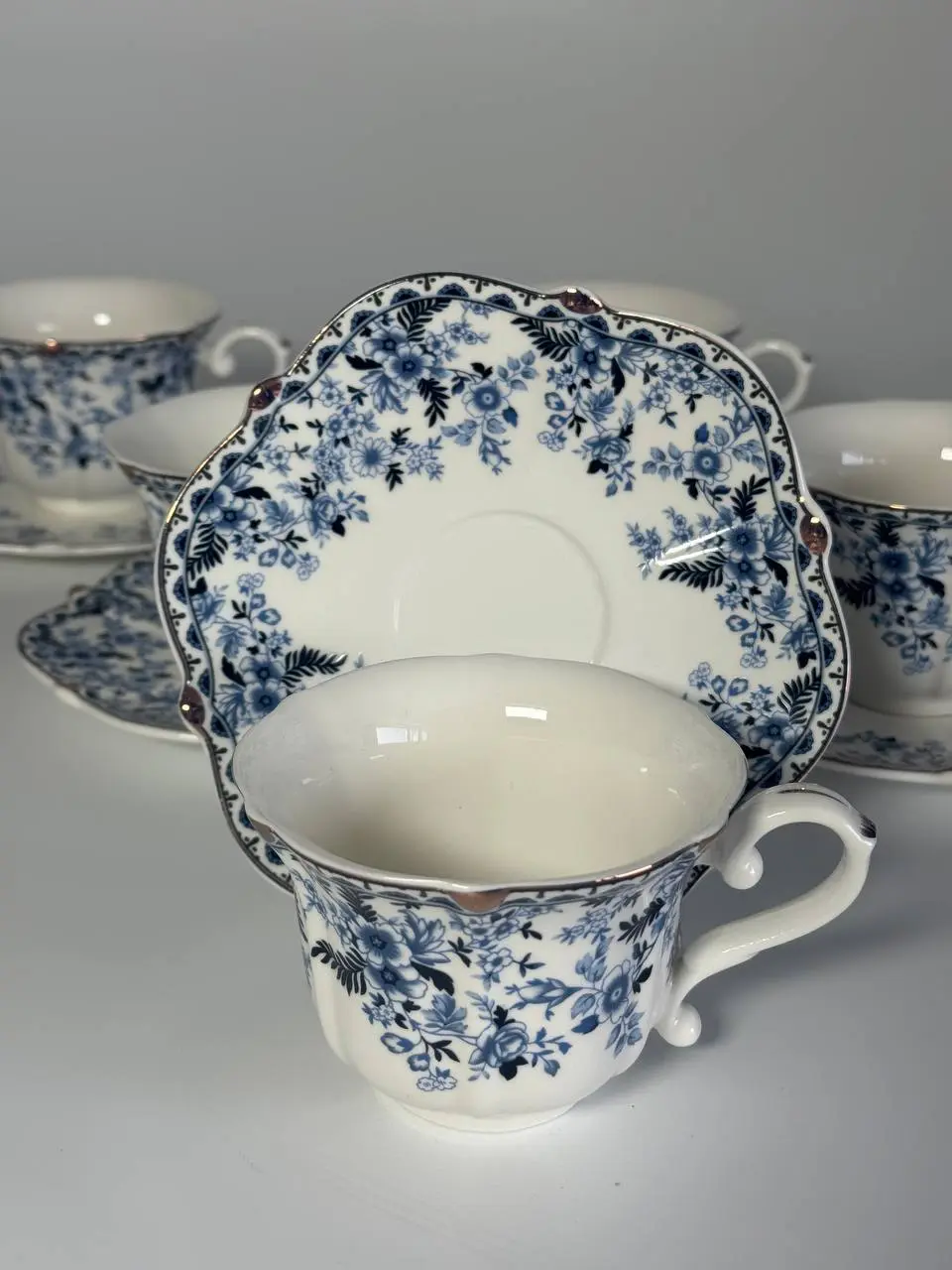 Сервиз для чая фарфоровые 2461L 12 предметов 250 мл (31887686)