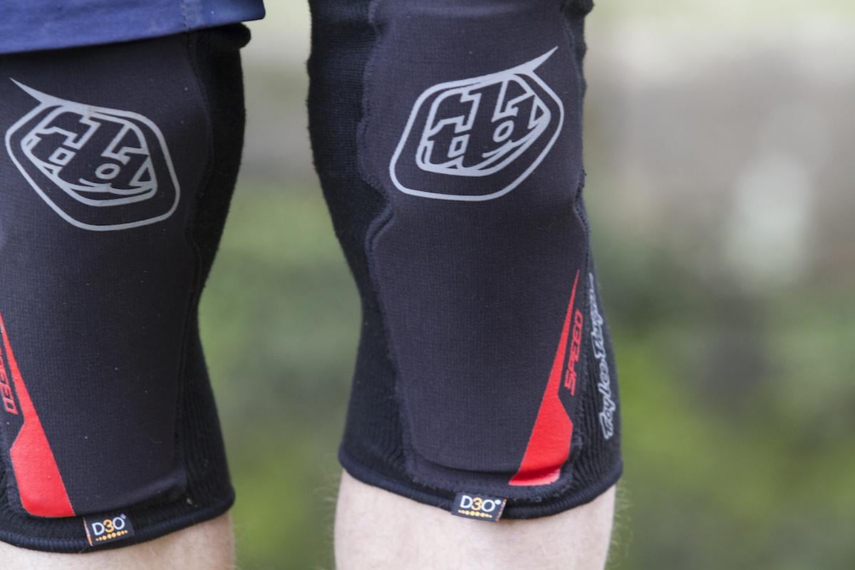 Наколінники Troy Lee Designs Speed Knee Sleeve XL/XXL Black (568003205) - фото 3