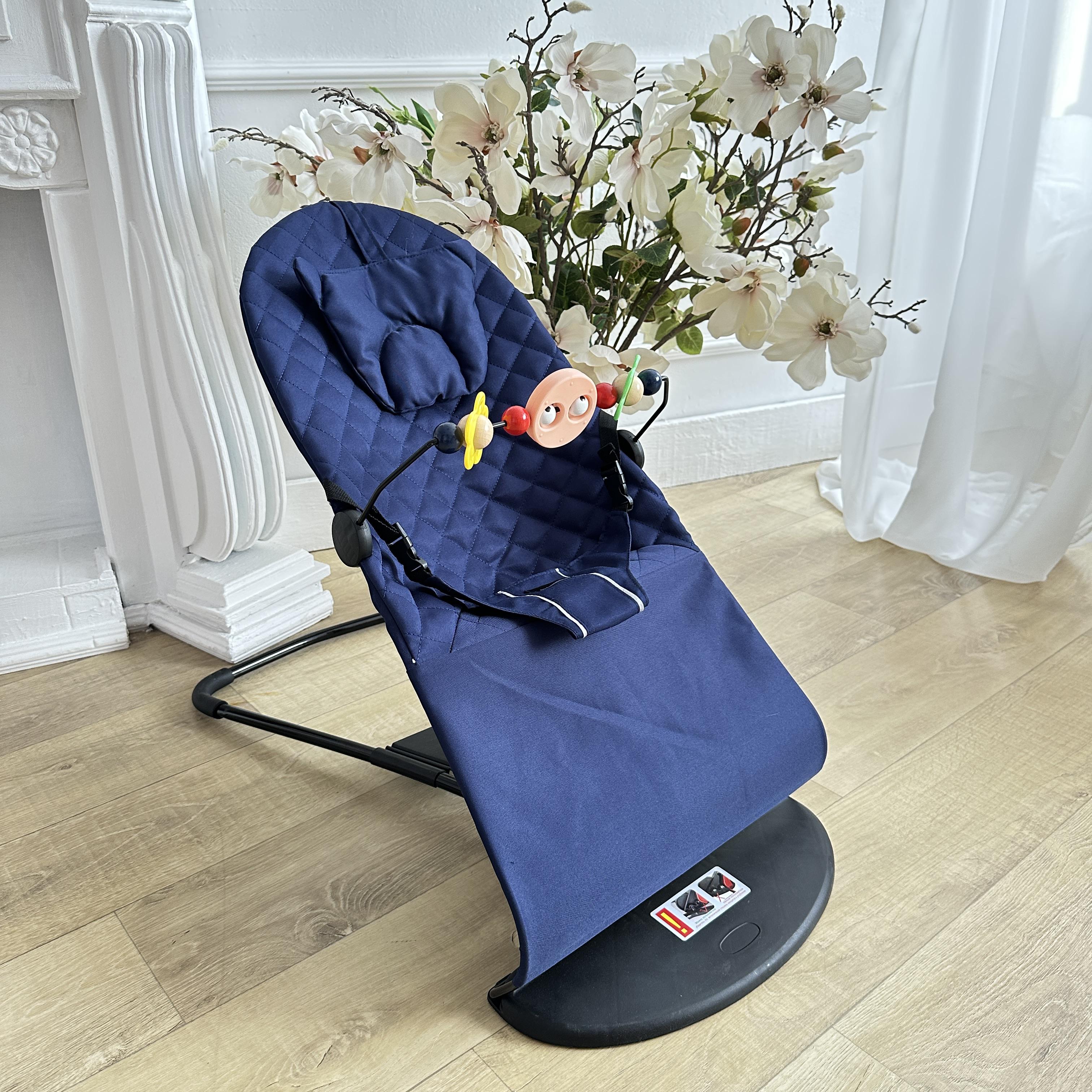 Шезлонг детский укачивающий центр с подушкой и дугой для новорожденных детей Темно-синий - фото 1
