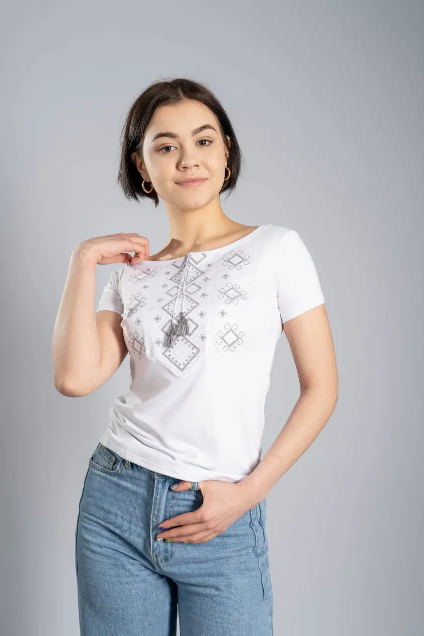 Футболка-вышиванка женская трикотажная S Белый (ж-91-s)