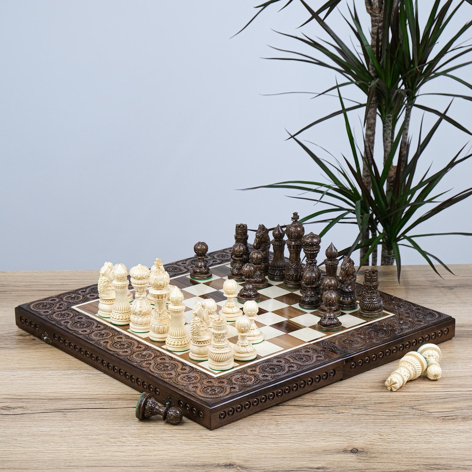 Нарди-шахи Гранд Презент УКН 65 Марс з металевою інкрустацією горіх 500х500 мм (24437) Нарди-шахи Гранд Презент УКН 65 Марс з металевою інкрустацією горіх 500х500 мм (24437)