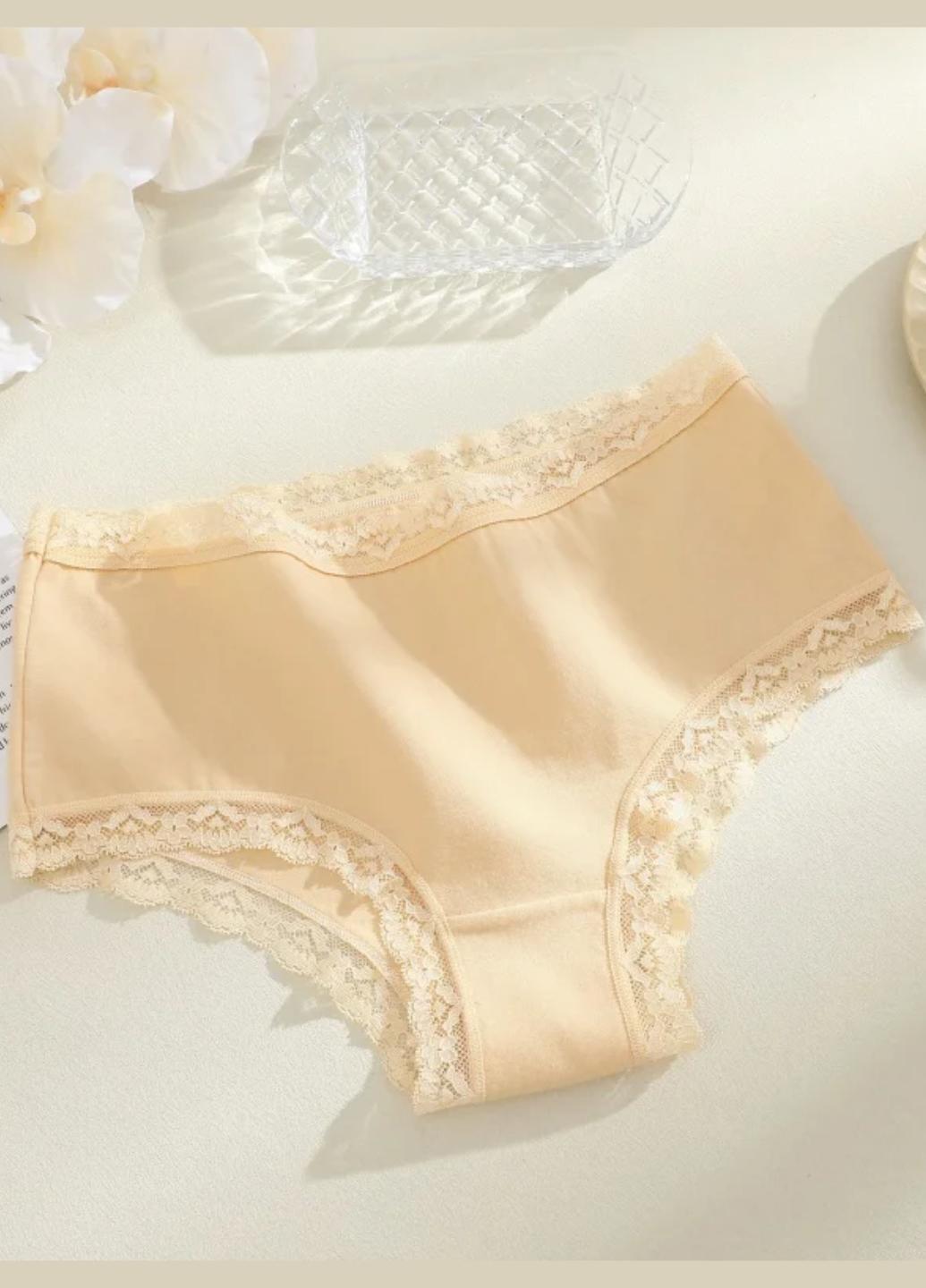 Трусики слипы женские хлопковые с кружевом Comfort Inspiration L Бежевый (1954-46-04) - фото 1 Трусики слипы женские хлопковые с кружевом Comfort Inspiration L Бежевый (1954-46-04) - фото 1