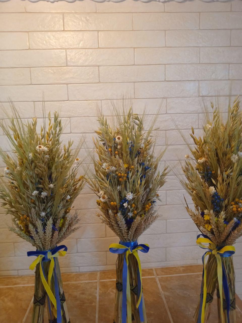 Дидух рождественский из колосья пшеницы/льна и овса на трех ножках 60-65 см с украинской лентой (2814659252) - фото 4 Дидух рождественский из колосья пшеницы/льна и овса на трех ножках 60-65 см с украинской лентой (2814659252) - фото 4