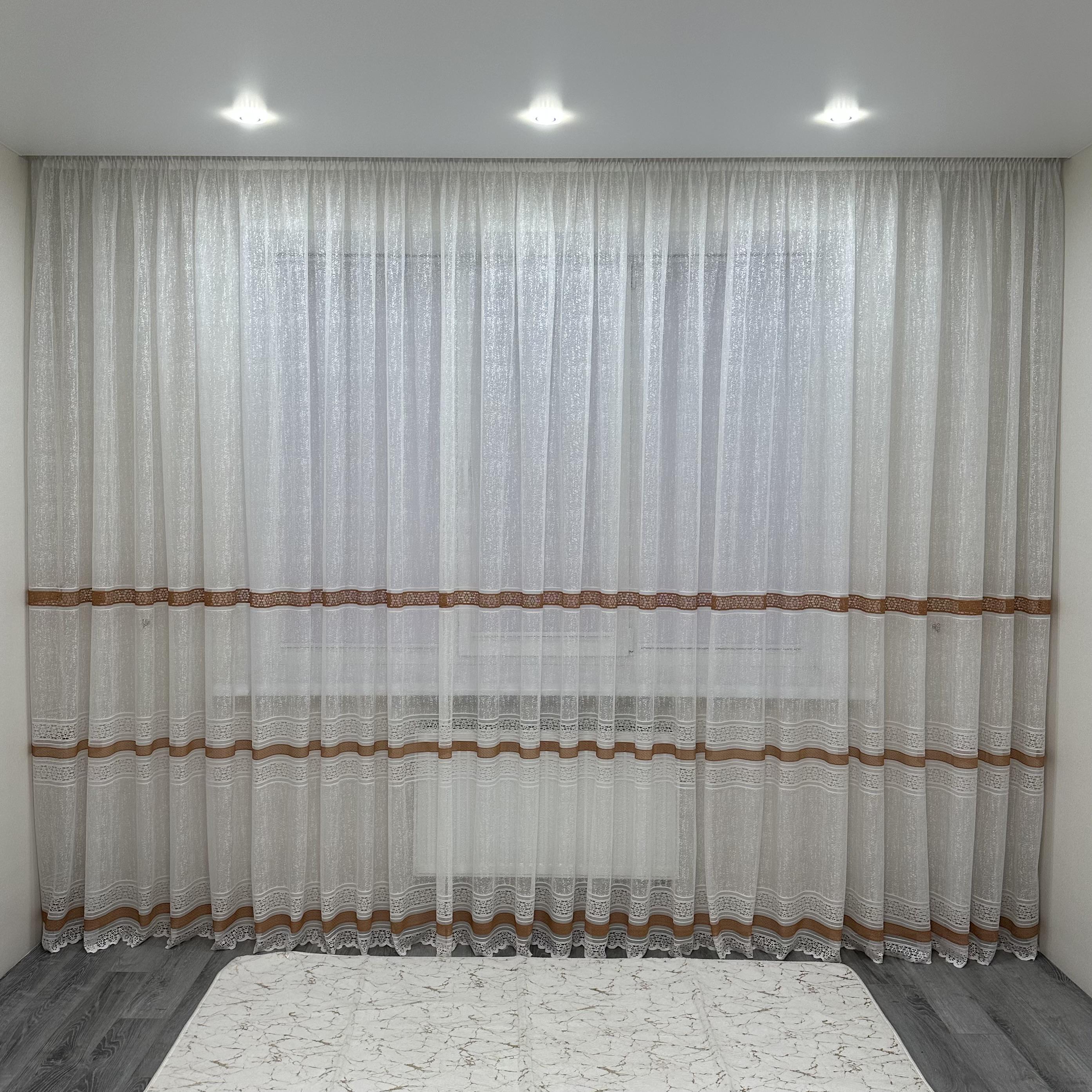 Тюль жаккард готова з візерунком 300х270 см на тасьмі 6 см 2 ряди петель Коричневий/Білий (ТПК-3) - фото 10 Тюль жаккард готова з візерунком 300х270 см на тасьмі 6 см 2 ряди петель Коричневий/Білий (ТПК-3) - фото 10