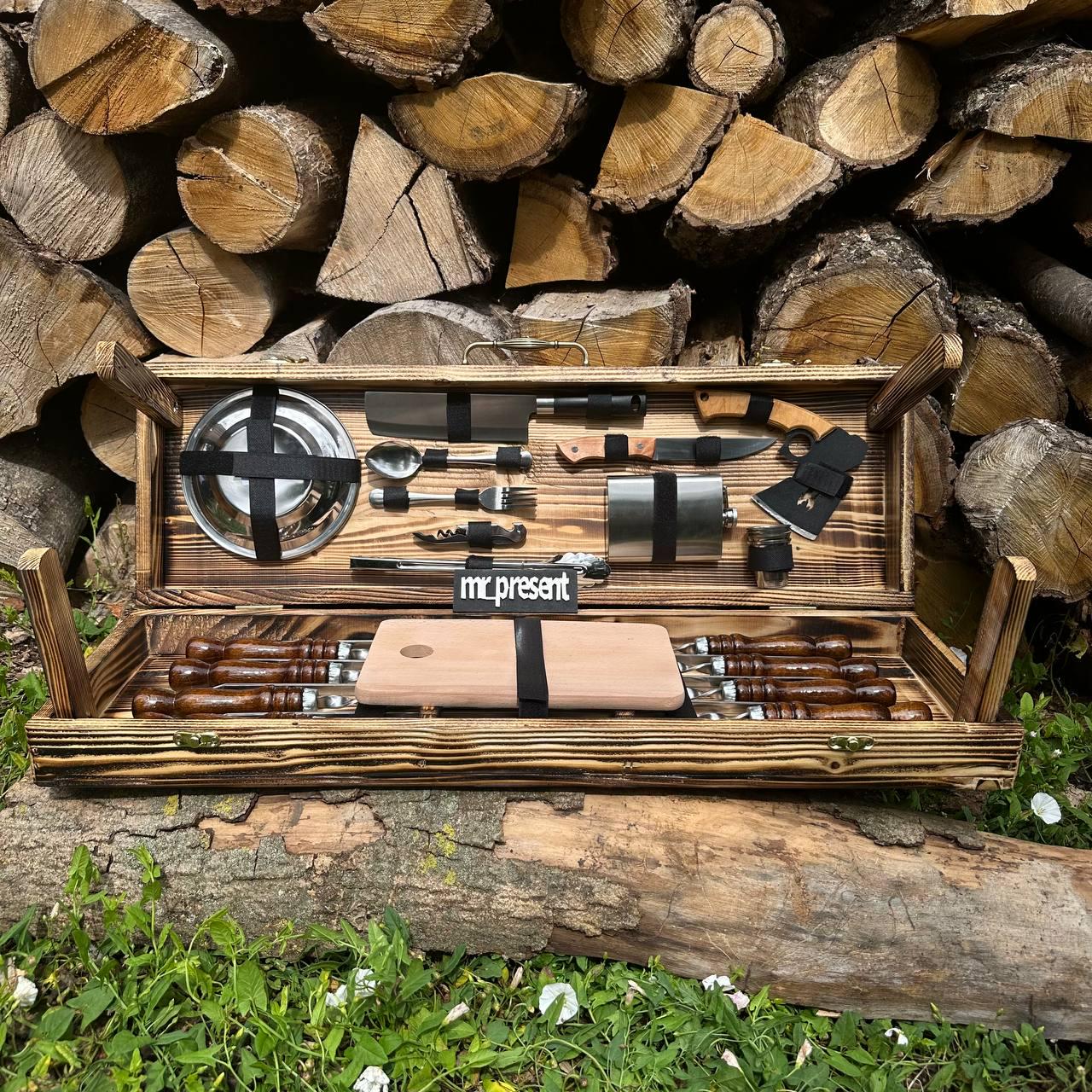 Набор шашлычный в кейсе со столиком Piknik №4 L