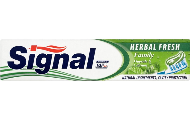 Зубная паста Signal Природная свежесть для всей семьи 75 мл