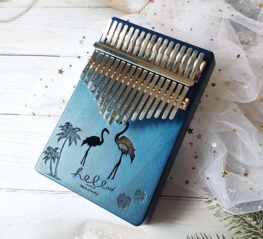 Музичний інструмент Калімба 17 key Kalimba Blue Flamingo - фото 1