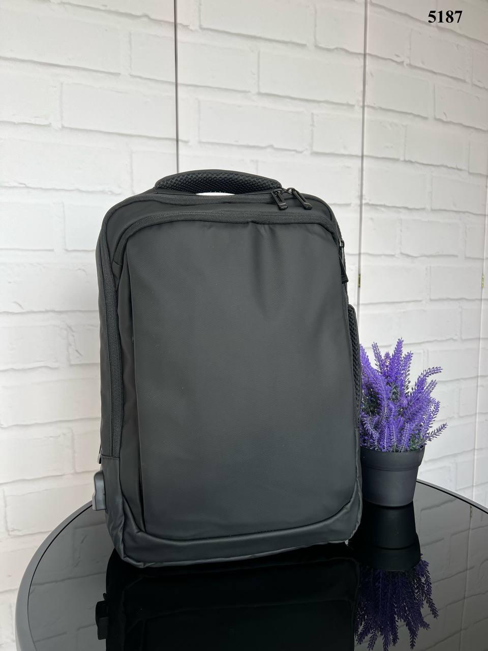 Рюкзак городской качественный вместительный на каждый день Черный - фото 2