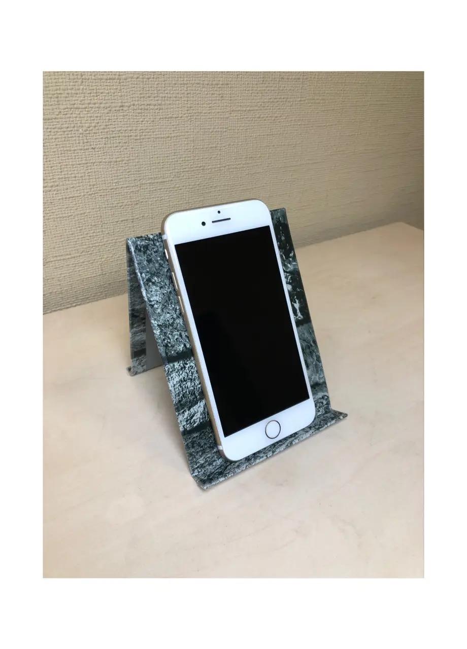 Підставка під мобільний телефон YAREMO Блек стоун 10х11 см (IL-10194) - фото 4 Підставка під мобільний телефон YAREMO Блек стоун 10х11 см (IL-10194) - фото 4