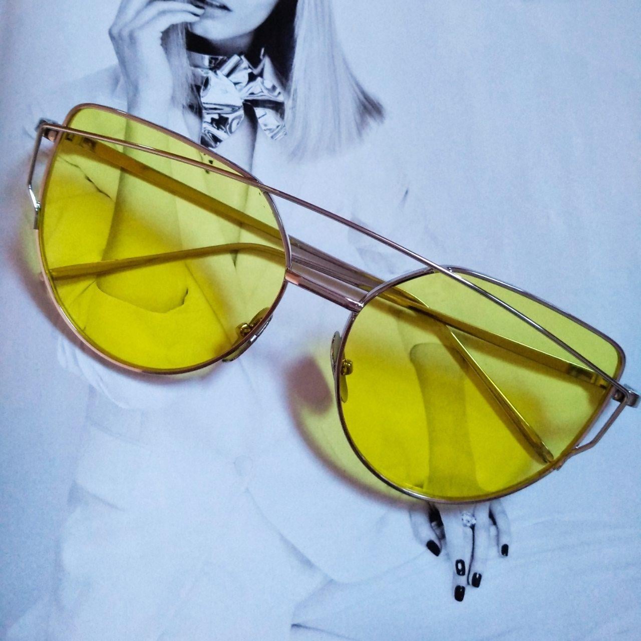 Солнцезащитные очки Кошачий глаз женские Желтый