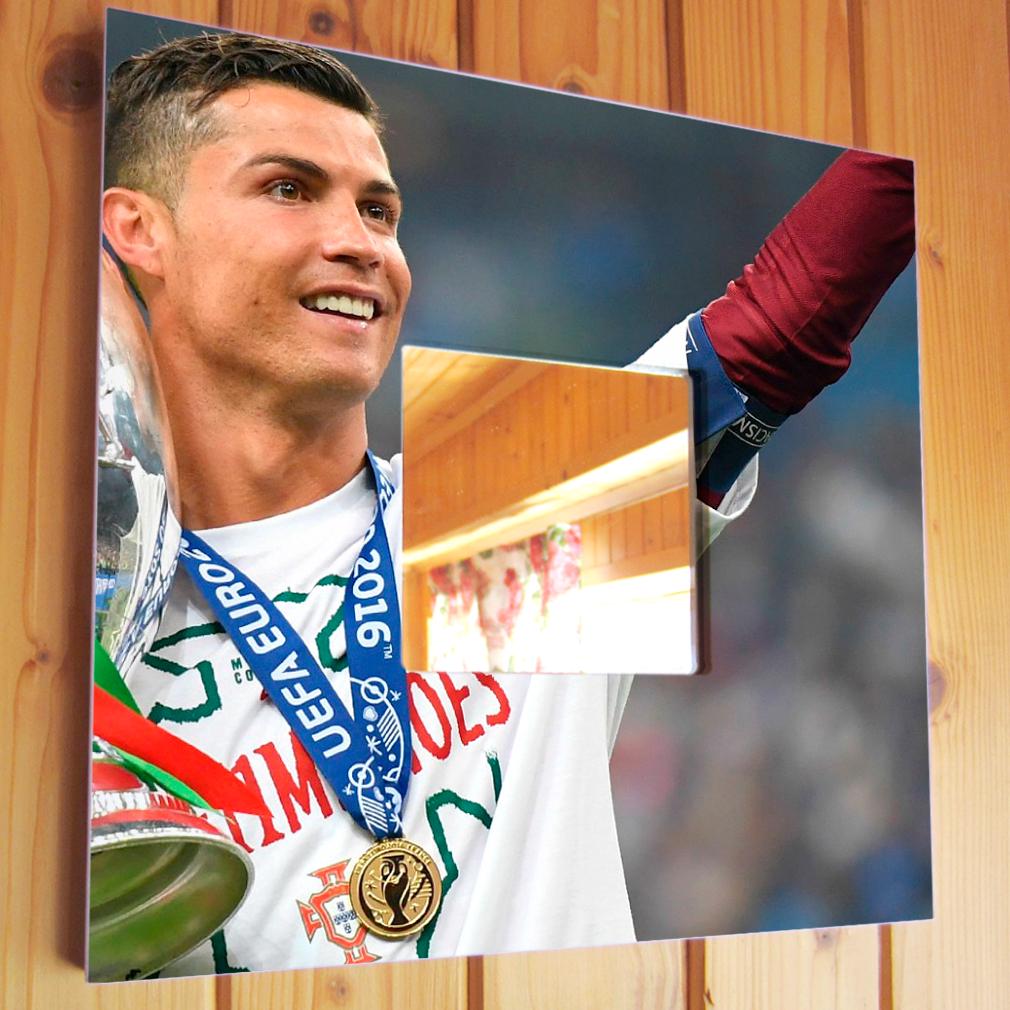 Зеркало декоративное Криштиану Роналду 260х260 мм (M03084)