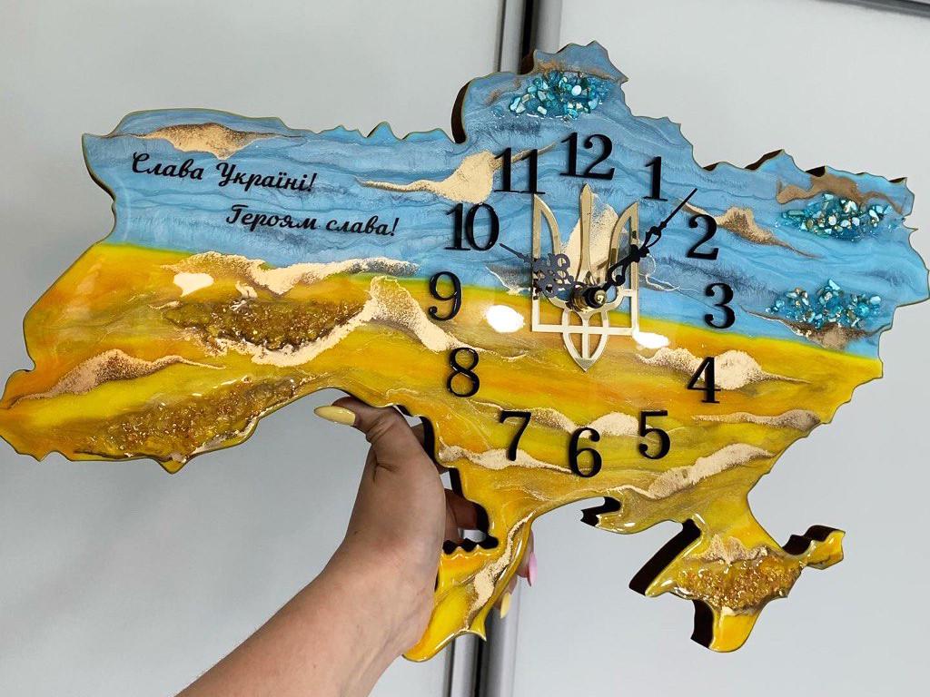 Часы настенные из эпоксидной смолы Карта Украины 80x53 см