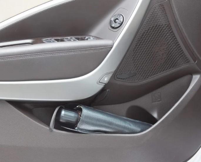 Парасолька автомобільна світловідбивна для захисту від сонця 130х35 см - фото 2 Парасолька автомобільна світловідбивна для захисту від сонця 130х35 см - фото 2