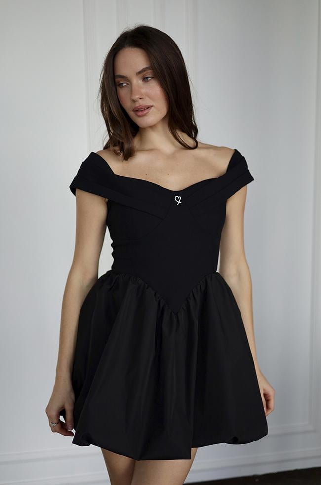 Платье-баллон женское Lipar мини с открытыми плечами р. 46 Черный (3754/30674493)