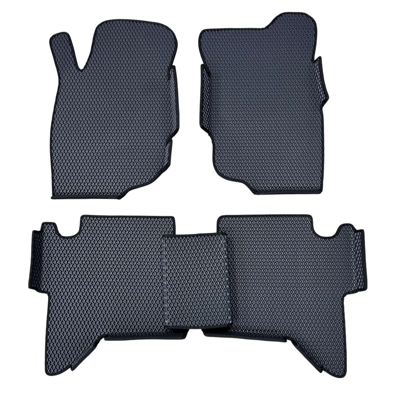 Коврики EVA с бортиками в салон для Toyota Hilux 2005+ гг. Черный (1984985172)