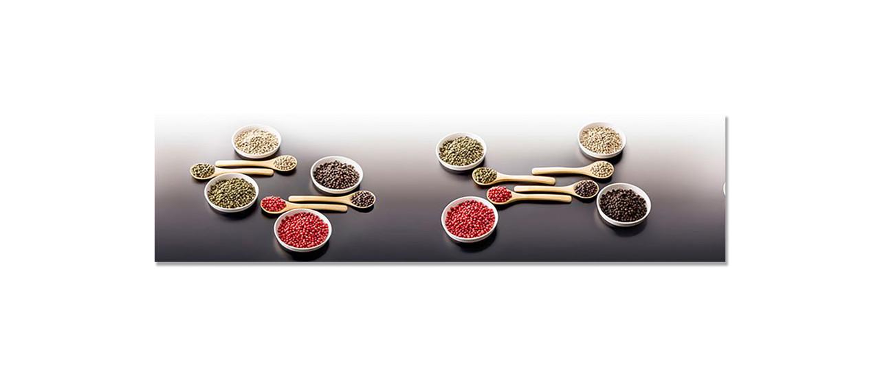 Фартук кухонный Перец специя ложки 65х250 см Серый