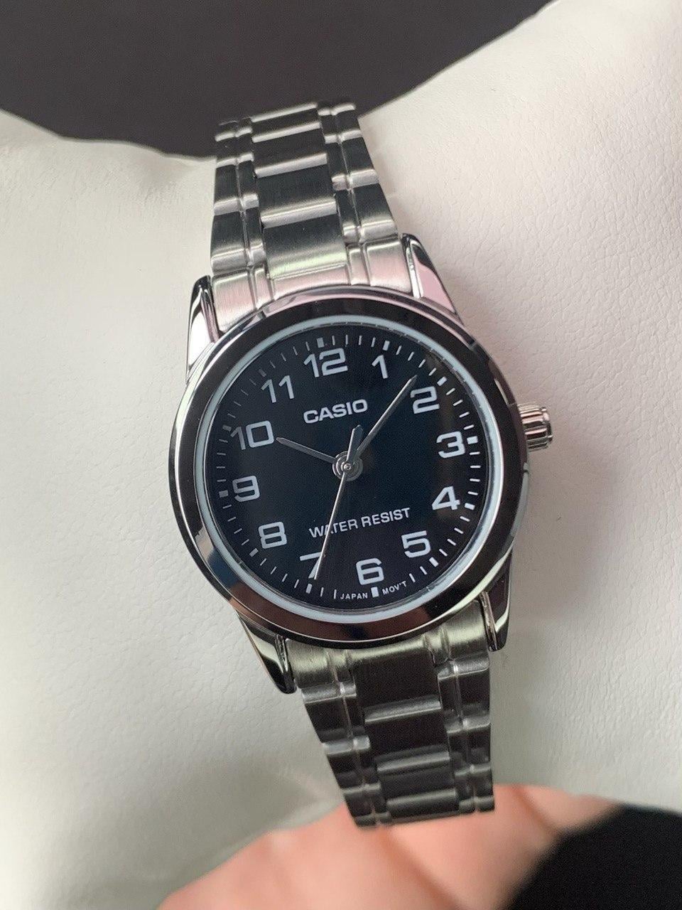 Наручные часы женские Casio LTP-V001D-1B Lady Timeless Collection Серебряный (2896058148)