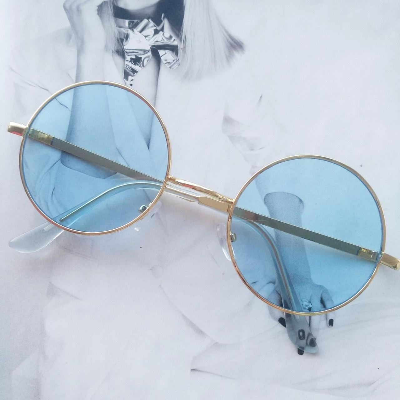 Очки круглые с цветной линзой Голубой Очки круглые с цветной линзой Голубой
