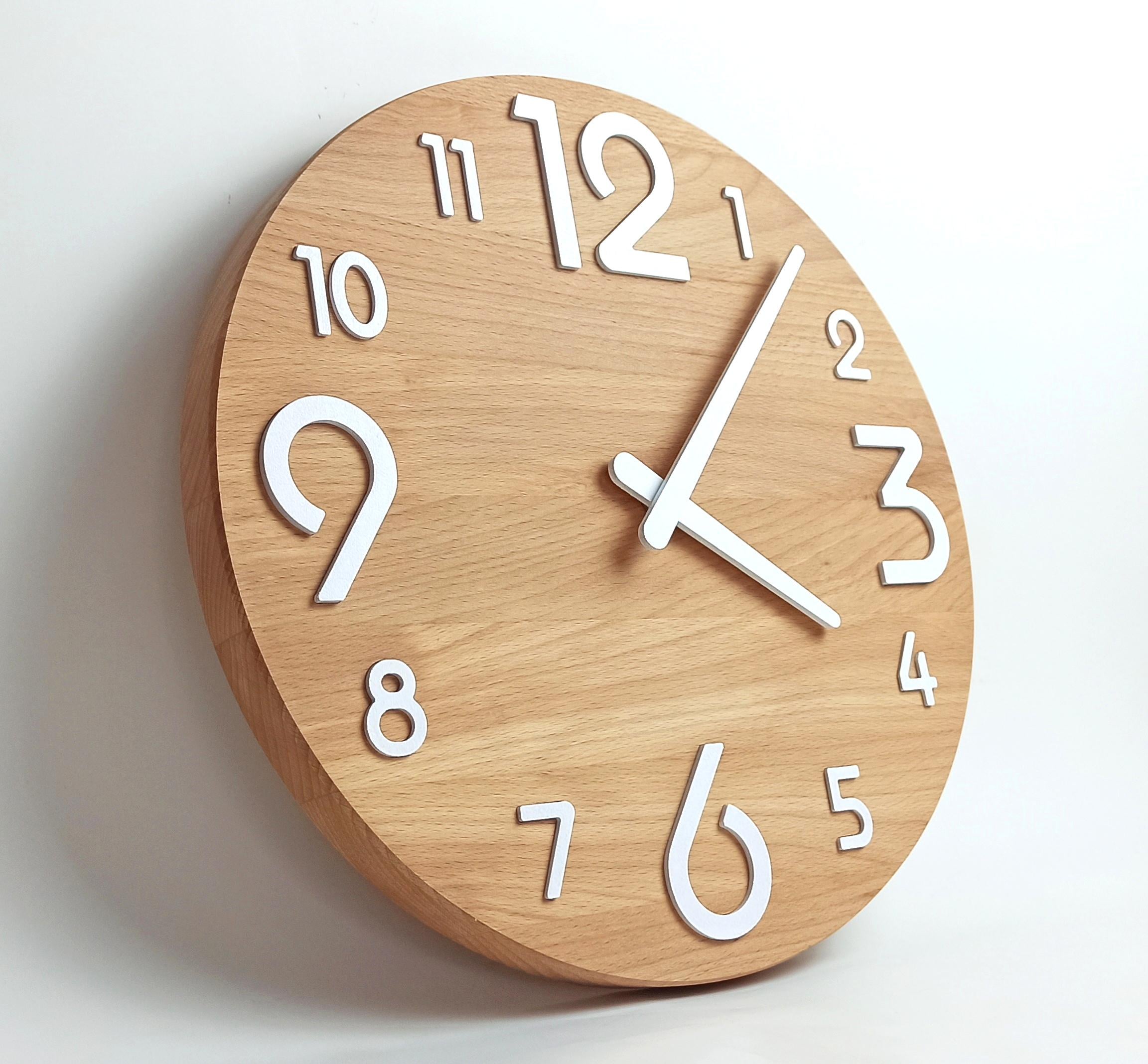 Часы настенные из натурального дерева Wooden круглые 31 см с подставкой (01001) Часы настенные из натурального дерева Wooden круглые 31 см с подставкой (01001)