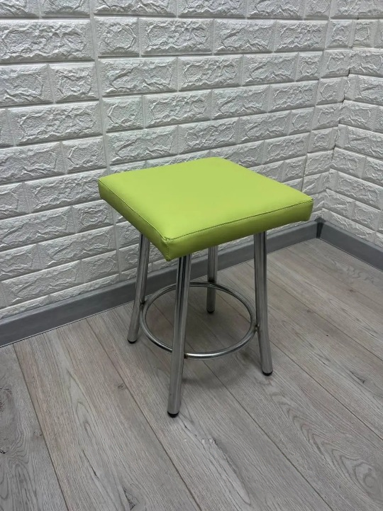 Табурет кухонний Tutty+ 30х30х45 см Салатовий/Хром (28374208)