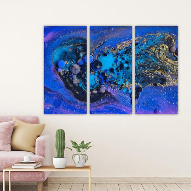 Модульная картина на холсте из трех частей KIL Art Тёмные круги на мраморе 128x81 см (M3_L_404) Модульная картина на холсте из трех частей KIL Art Тёмные круги на мраморе 128x81 см (M3_L_404)
