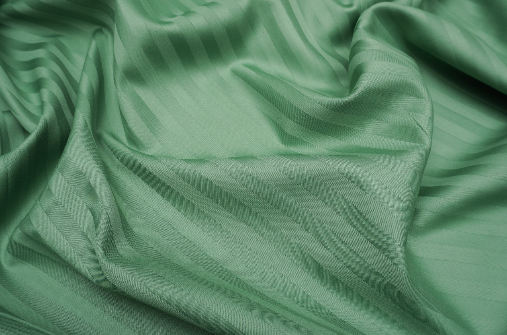 Комплект постельного белья полуторный Amore olive6318 страйп-сатин Оливковый (KPB-A1,5-STLux-olive6318 70x70_) - фото 3 Комплект постельного белья полуторный Amore olive6318 страйп-сатин Оливковый (KPB-A1,5-STLux-olive6318 70x70_) - фото 3