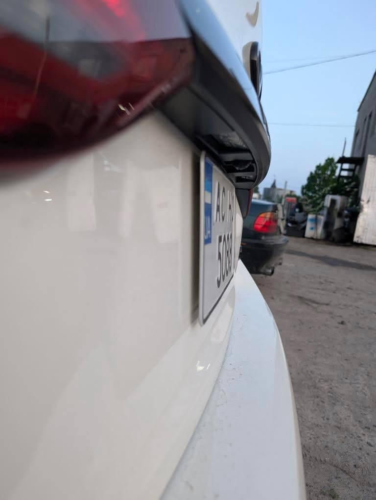 Крепления для одного номерного знака безрамочные магнитные Белый - фото 9