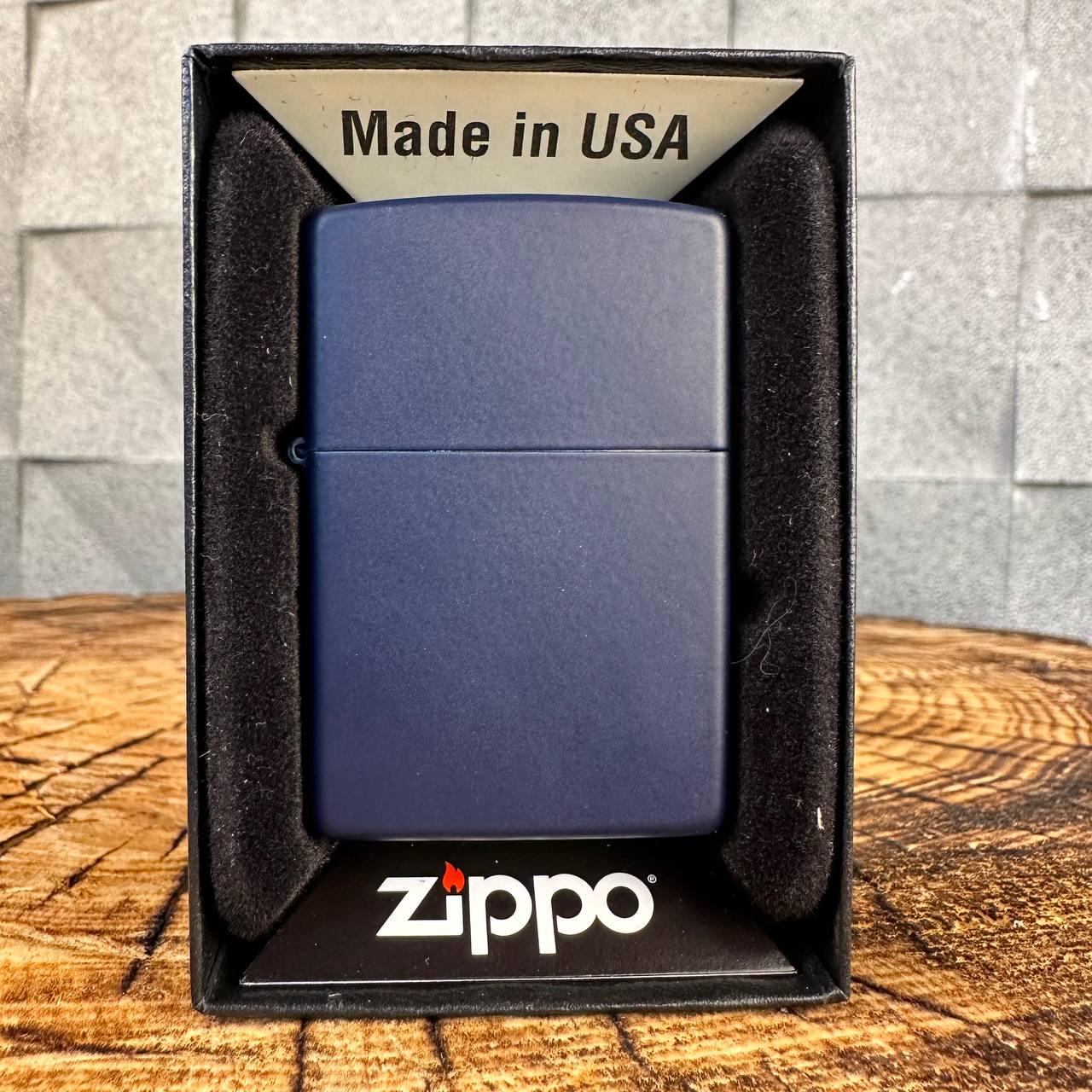 Зажигалка бензиновая ZIPPO 239 Navy Matte - фото 2 Зажигалка бензиновая ZIPPO 239 Navy Matte - фото 2