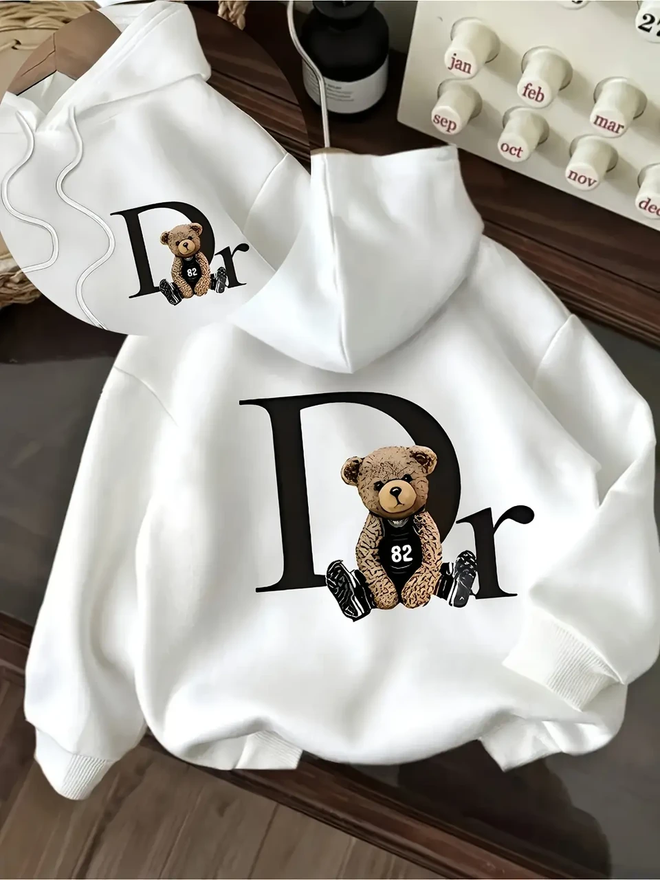 Худи женское с принтом Pin-000-2723 L Белый (2700321757) - фото 2 Худи женское с принтом Pin-000-2723 L Белый (2700321757) - фото 2