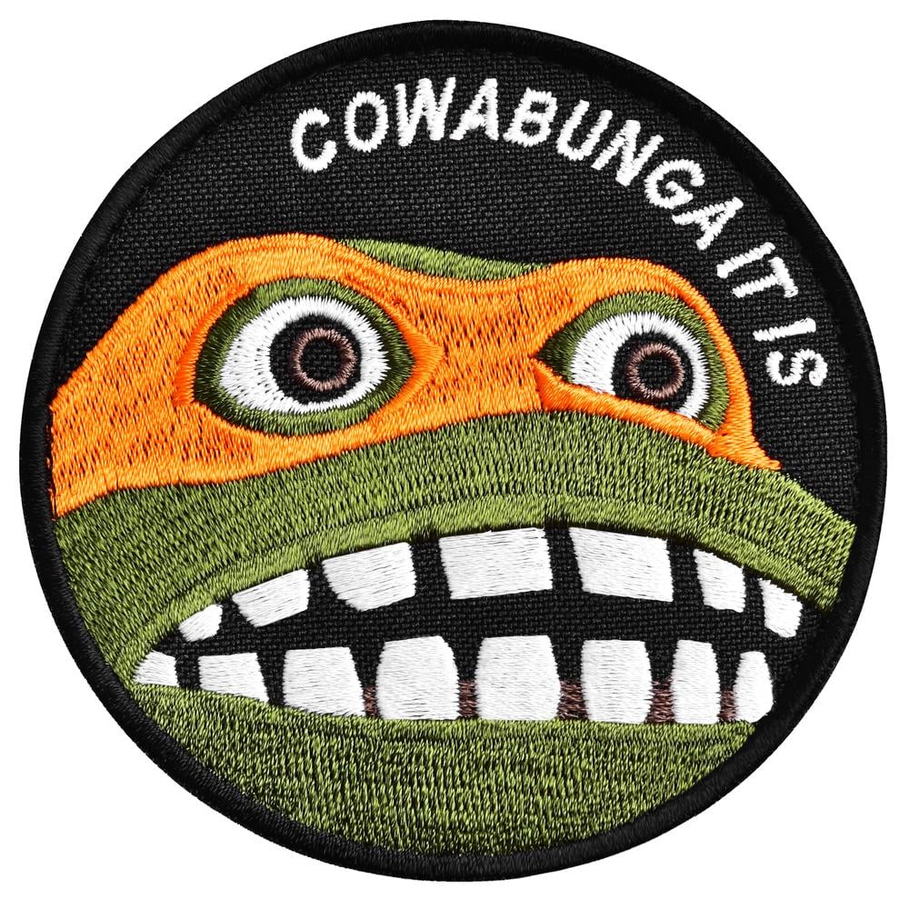 Шеврон-нашивка на липучці "Cowabunga It Is" 8 см (26242)