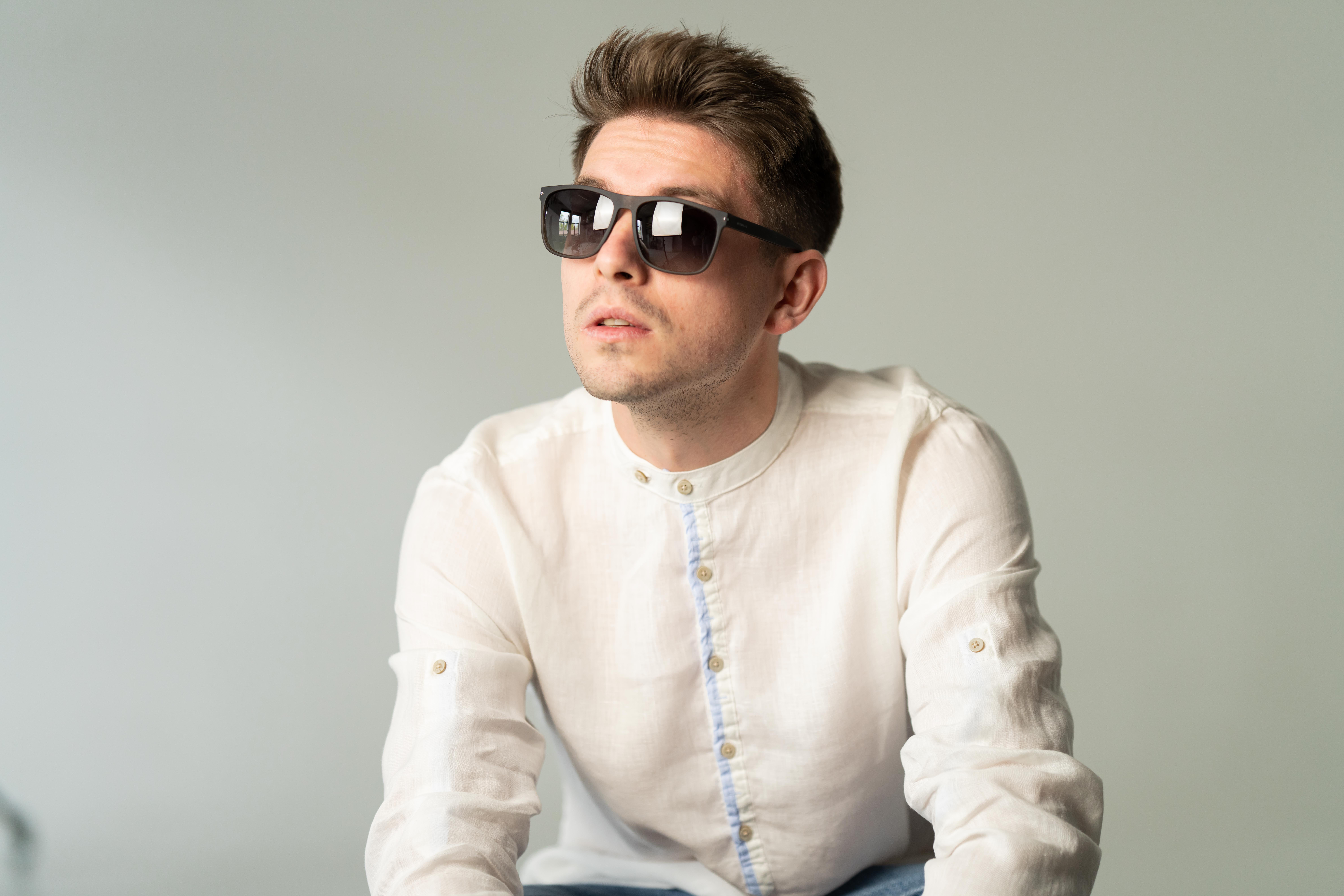 Сонцезахисні окуляри чоловічі MEGAPOLIS 727 Green (11649937) - фото 3 Сонцезахисні окуляри чоловічі MEGAPOLIS 727 Green (11649937) - фото 3