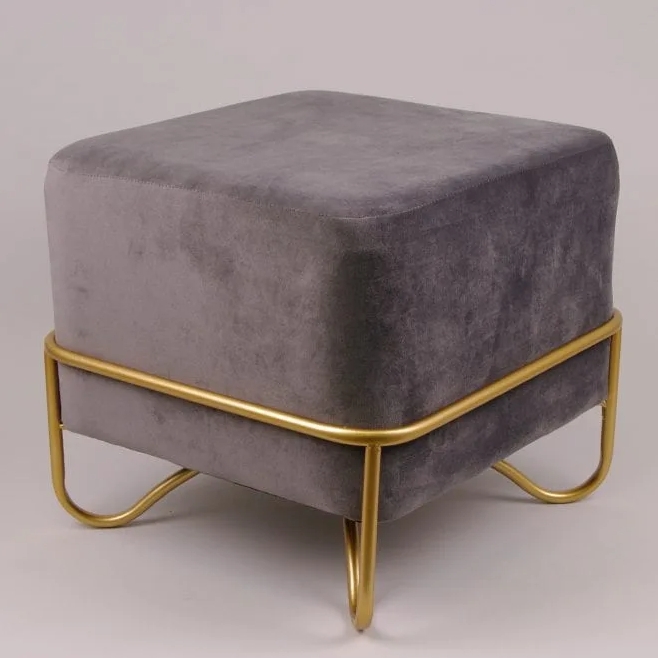 Пуфик Flora квадратный на металлическом каркасе Серый (30000) Пуфик Flora квадратный на металлическом каркасе Серый (30000)