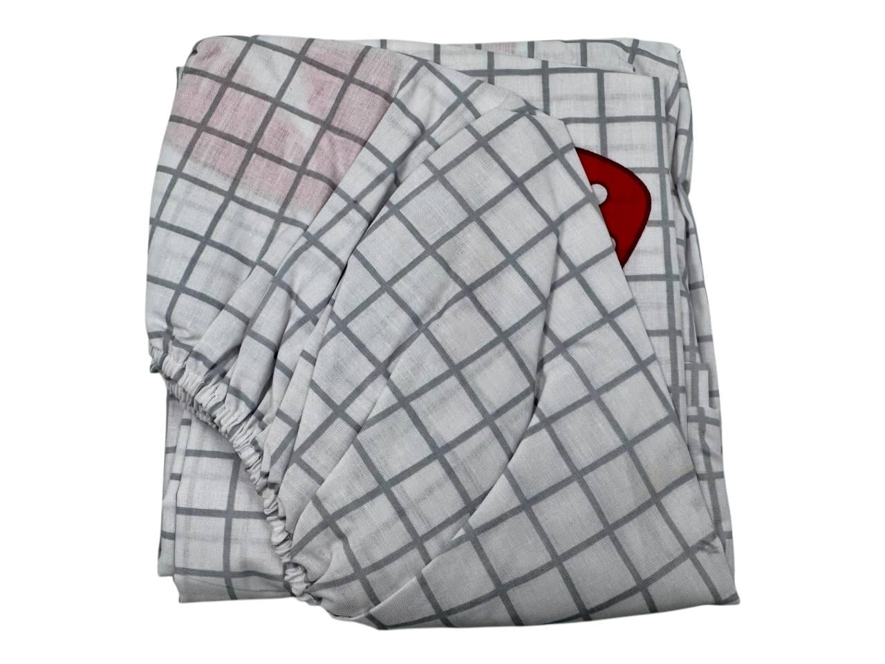 Простынь на резинке Клубничка в клеточку из бязи 70х140 см (G-5500/x из бязи 70) Простынь на резинке Клубничка в клеточку из бязи 70х140 см (G-5500/x из бязи 70)